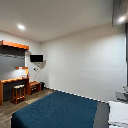 Casa Aura Bed & Breakfast มอเรเลีย ภายนอก รูปภาพ
